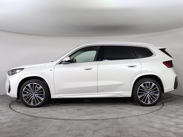 2025 BMW X1 25Li xDrive III (U11/U12), белый - вид 5