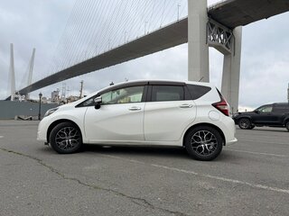 2018 Nissan Note II Рестайлинг, белый, 950000 рублей, вид 5