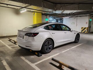 2020 Tesla Model 3 Long Range I, белый, 3300000 рублей, вид 4
