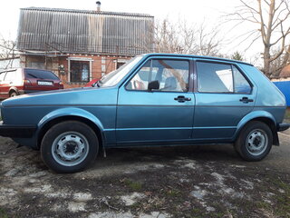 1983 Volkswagen Golf I, синий, 350000 рублей, вид 3