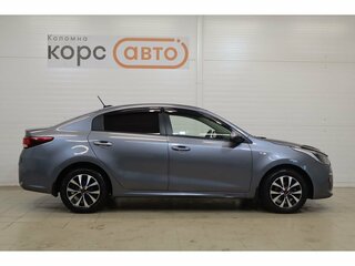 2017 Kia Rio IV, серый, 999000 рублей, вид 4