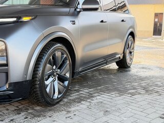 2024 Li Auto (Lixiang) L9 52.3 kWh I Рестайлинг, серый, 4700000 рублей, вид 4