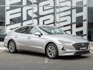 2019 Hyundai Sonata VIII (DN8), серебристый, 2049999 рублей, вид 1