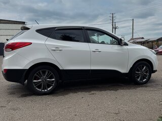 2014 Hyundai ix35 I Рестайлинг, белый, 1450000 рублей, вид 4
