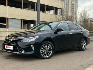 2017 Toyota Camry VII (XV50) Рестайлинг 2, чёрный, 2325000 рублей, вид 1