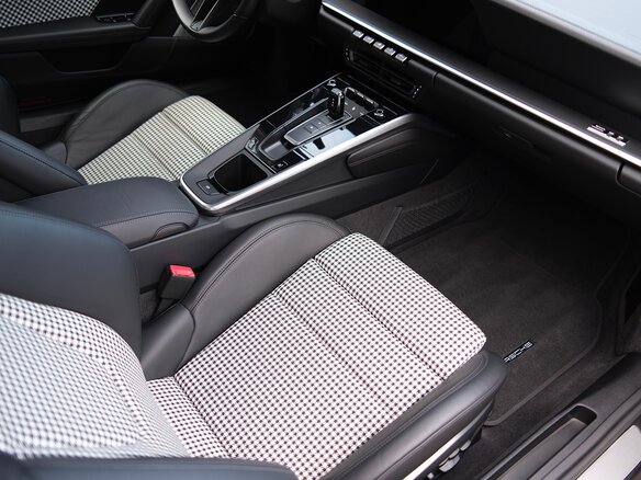 2023 Porsche 911 Turbo S VIII (992), серый, 26900000 рублей - вид 9