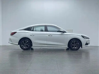 2021 MG 5 II, белый, 1350000 рублей, вид 4