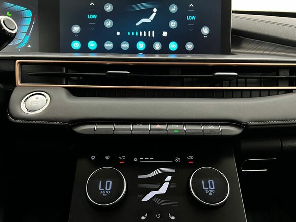 2023 Exeed LX I Рестайлинг, голубой, 2270000 рублей - вид 32
