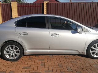 2010 Toyota Avensis III, серебристый, 950000 рублей, вид 4