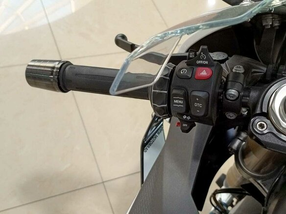 2023 BMW S 1000 RR, белый, 2250000 рублей - вид 17