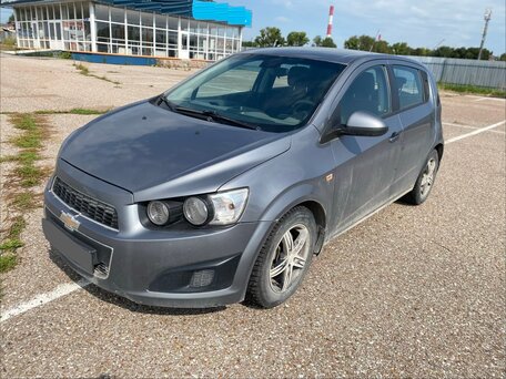 2013 Chevrolet Aveo II, серый, 575000 рублей, вид 1