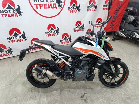 2022 KTM 390 Duke, белый, 480000 рублей, вид 3