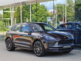 2026 Porsche Macan I Рестайлинг 2, красный, 13780000 рублей, вид 4