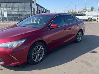 2016 Toyota Camry US Market VII (XV50) Рестайлинг, красный, 1650000 рублей, вид 4