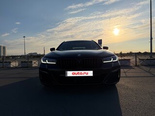 2020 BMW 5 серии 530d xDrive VII (G30/G31/G38) Рестайлинг, чёрный, 4750000 рублей, вид 2