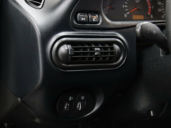 2013 Chevrolet Niva I Рестайлинг, серебристый - вид 23