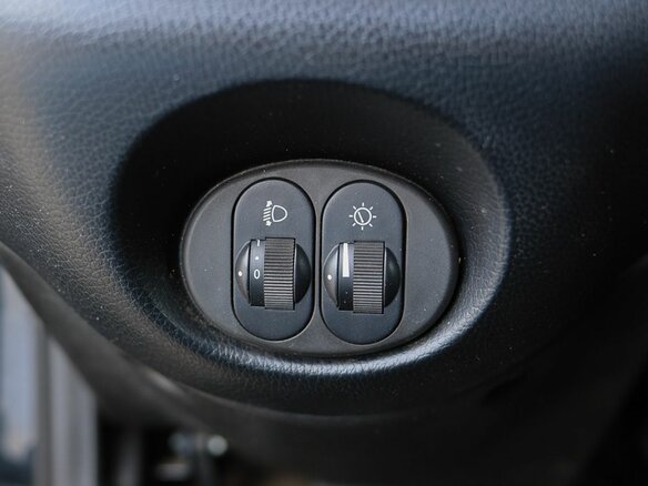 2014 Chevrolet Niva I Рестайлинг, чёрный - вид 16