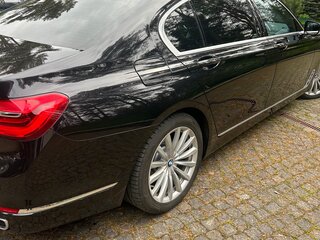 2017 BMW 7 серии Long 730Ld xDrive VI (G11/G12), чёрный, 4020000 рублей, вид 5