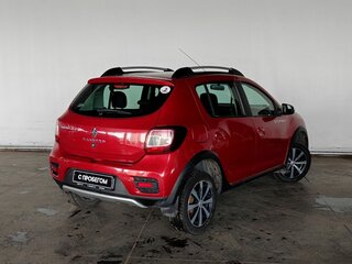 2014 Renault Sandero Stepway II, красный, 715000 рублей, вид 4