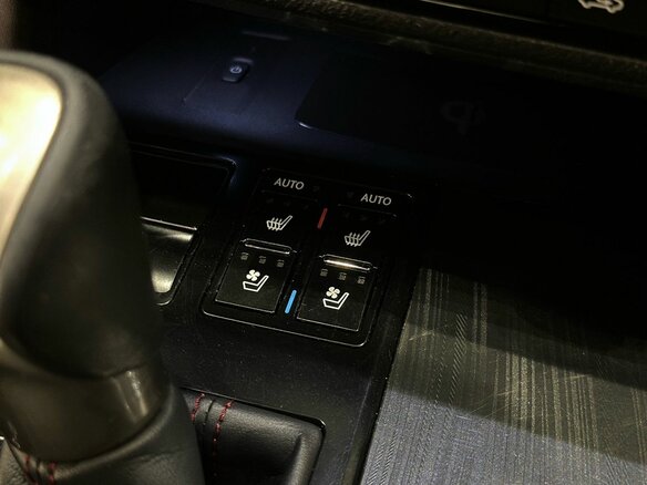 2018 Lexus RX 300 IV, серый, 4150000 рублей - вид 24