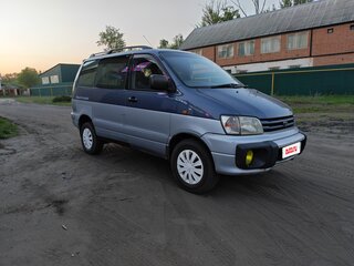 1997 Toyota Town Ace Noah III, синий, 450000 рублей, вид 4