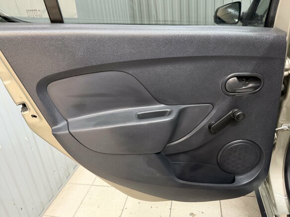 2019 Renault Sandero Stepway II Рестайлинг, бежевый, 949000 рублей - вид 12