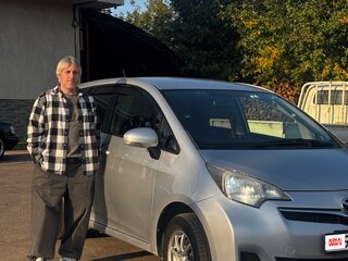 2013 Toyota Ractis II, серебристый, 1130000 рублей, вид 2
