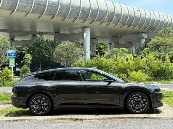 2025 Audi E5 83 kWh, чёрный, 7527315 рублей - вид 5