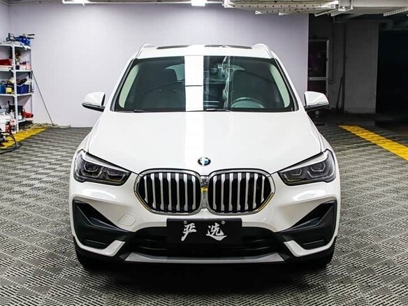 2022 BMW X1 Long 20Li sDrive II (F48) Рестайлинг, белый, 2078000 рублей - вид 1
