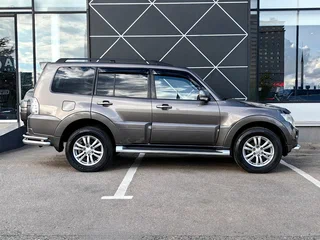 2012 Mitsubishi Pajero IV Рестайлинг 1, коричневый, 1899000 рублей, вид 5