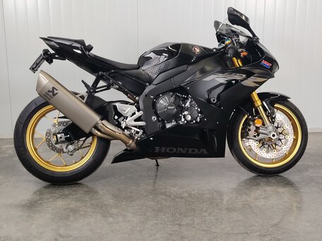 2024 Honda CBR 1000 RR/RA Fireblade, чёрный, 2119000 рублей, вид 1