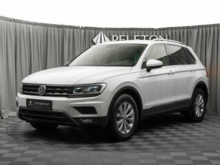 2018 Volkswagen Tiguan II, белый, 2420000 рублей, вид 1