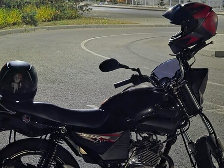 2009 Yamaha YBR125, чёрный, 150000 рублей, вид 4