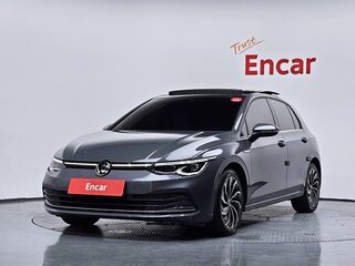 2022 Volkswagen Golf VIII, серый, 1990000 рублей, вид 1