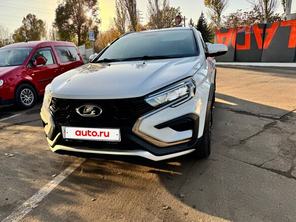 2024 Lada (ВАЗ) Vesta SW Cross I Рестайлинг (NG), белый, 1750000 рублей