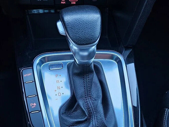 2019 Kia Ceed III, красный, 1300000 рублей - вид 15