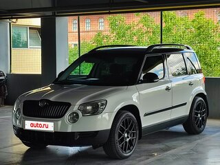 2012 Skoda Yeti I, белый, 1780000 рублей, вид 4