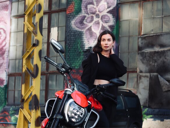 2024 Ducati Diavel V4, красный, 2419787 рублей - вид 8