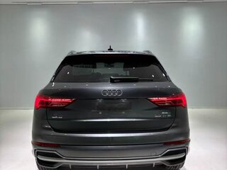 2023 Audi Q3 35 TFSI II (F3), чёрный, 2680000 рублей, вид 5