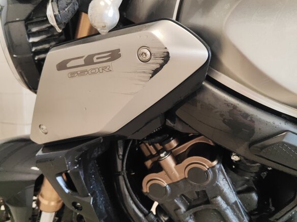 2019 Honda CB 650R, серебристый, 750000 рублей - вид 5