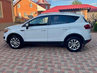 2010 Ford Kuga I, белый, 1065000 рублей, вид 5