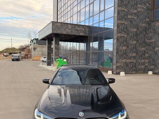 2017 BMW 5 серии 520i VII (G30/G31/G38), чёрный, 2990000 рублей, вид 4