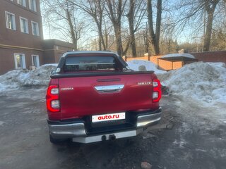 2018 Toyota Hilux VIII, красный, 3890000 рублей, вид 2