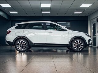 2023 Lada (ВАЗ) Vesta SW Cross I Рестайлинг (NG), белый, 1190000 рублей, вид 4
