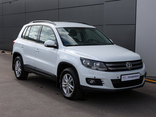 2015 Volkswagen Tiguan I Рестайлинг, белый, 1098000 рублей, вид 3