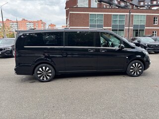 2023 Mercedes-Benz V-Класс Extra Long 260 экстра длинный III (W447) Рестайлинг, чёрный, 5700000 рублей, вид 4