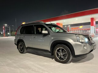 2010 Nissan X-Trail II Рестайлинг, серебристый, 1490000 рублей, вид 3