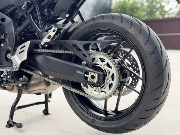 2026 Yamaha Tracer 9, чёрный, 1970000 рублей - вид 13