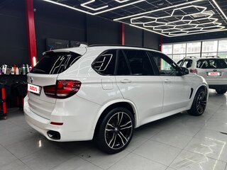 2016 BMW X5 25d III (F15), белый, 3850000 рублей, вид 4