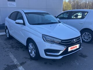 2024 Lada (ВАЗ) Vesta I Рестайлинг (NG), белый, 1250000 рублей, вид 3